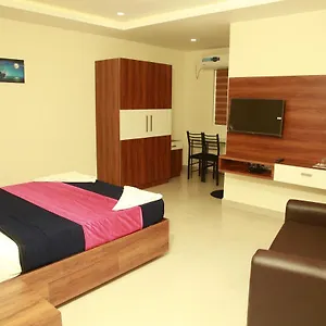 5* Hotel Dreams Residency